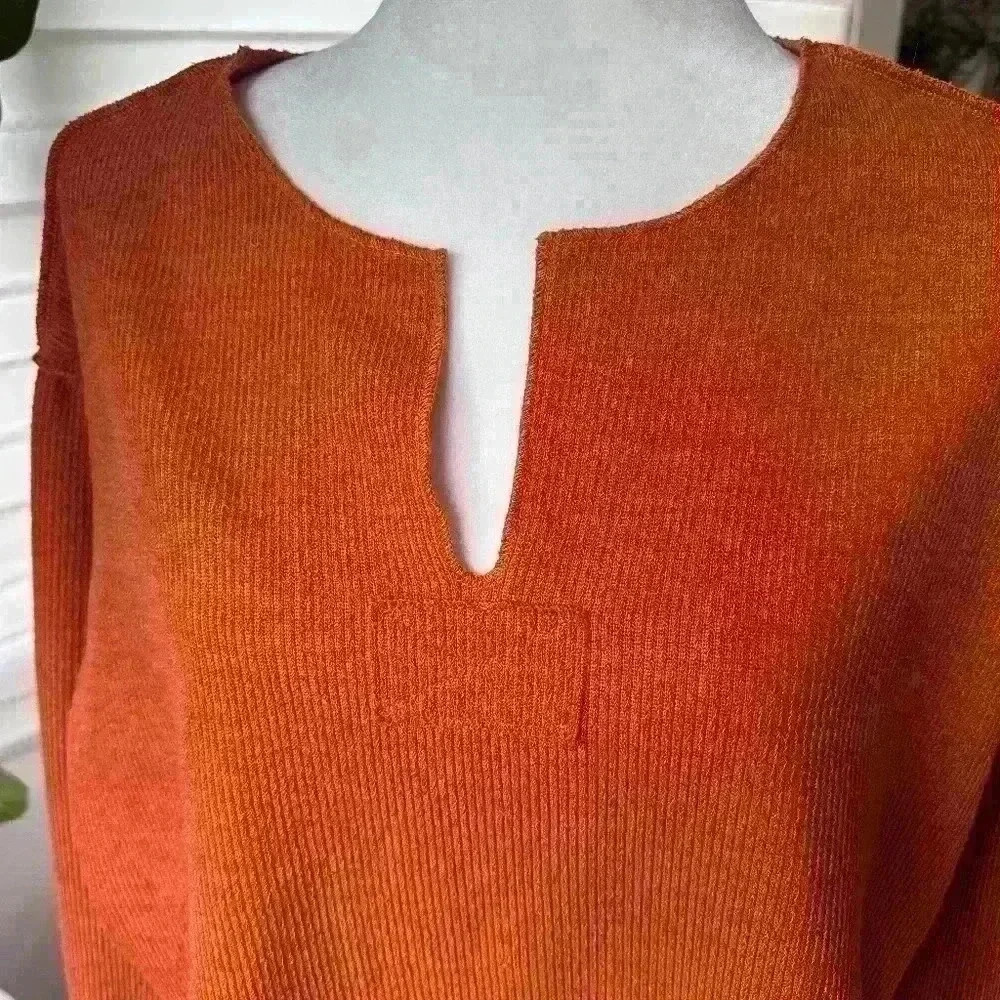 Urban Outfitter Jax Inside Out Notch Neck Top cuff long sleeve Size XS - Picture 2 of 8